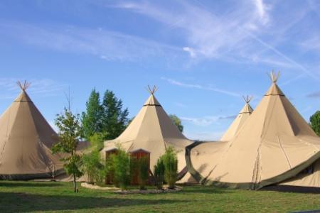 How to Plan a Glamping Trip Abroad